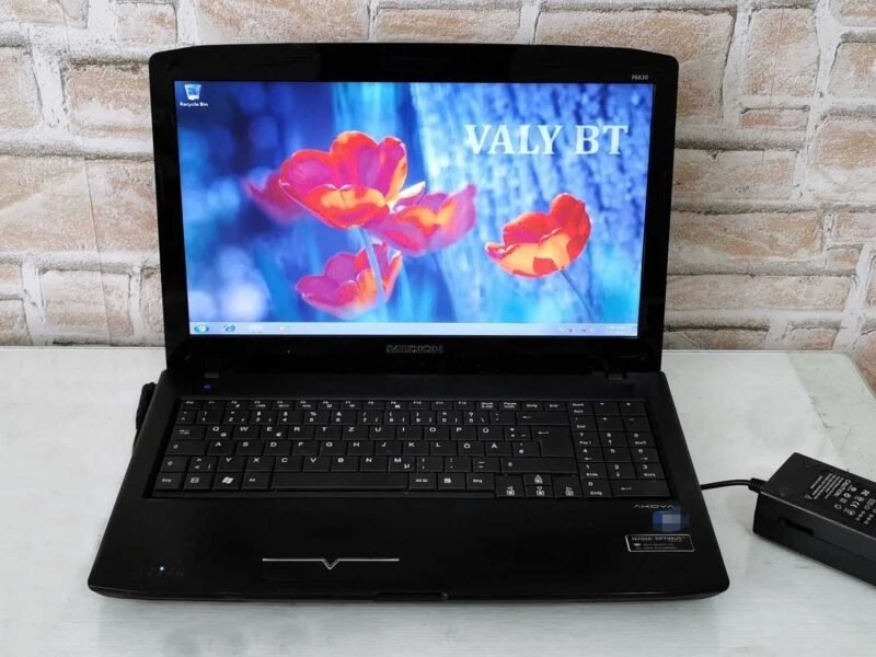 Medion TOSHIBA Ram 8 Disc 1000 HDD Écran 15 - Annonce au Maroc سوق المغرب