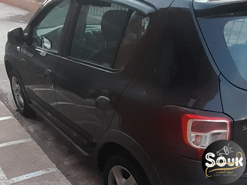 Dacia stepway 2015 kilométrage 93000 - Voiture Maroc