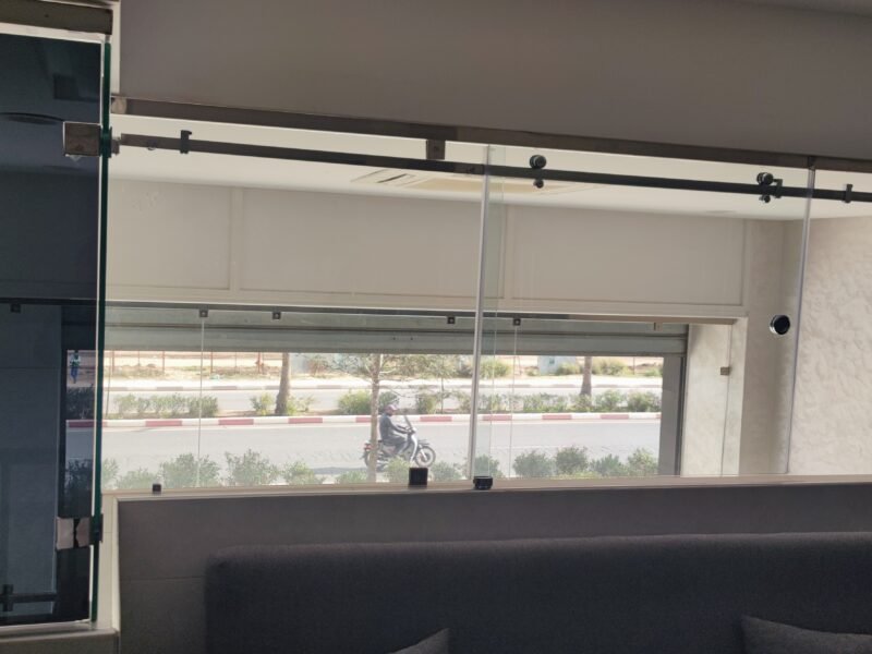 Magasin tres bien Equipé à Louer Victoria Bouskoura