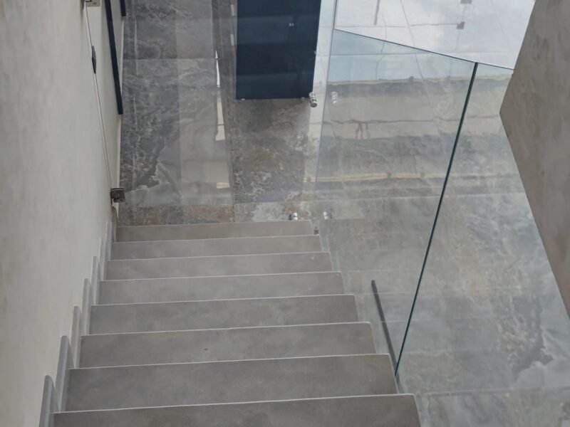 Magasin tres bien Equipé à Louer Victoria Bouskoura