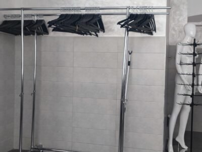 Equipements Pour boutique prêt à porter