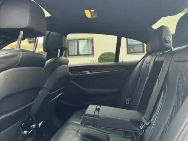 BMW série 5 pack M modèle 2022