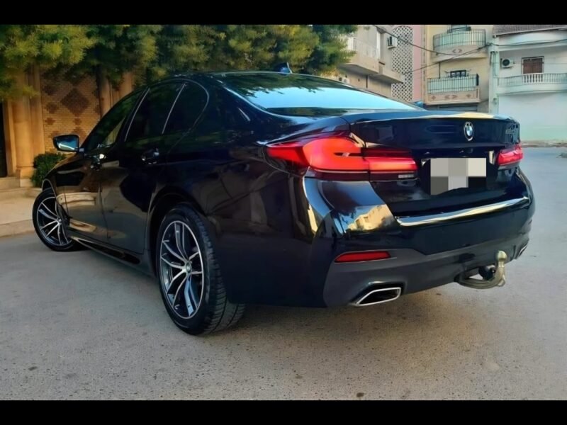 BMW série 5 pack M modèle 2022